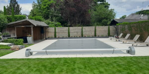 construction d'une protection de sécurité sur une piscine